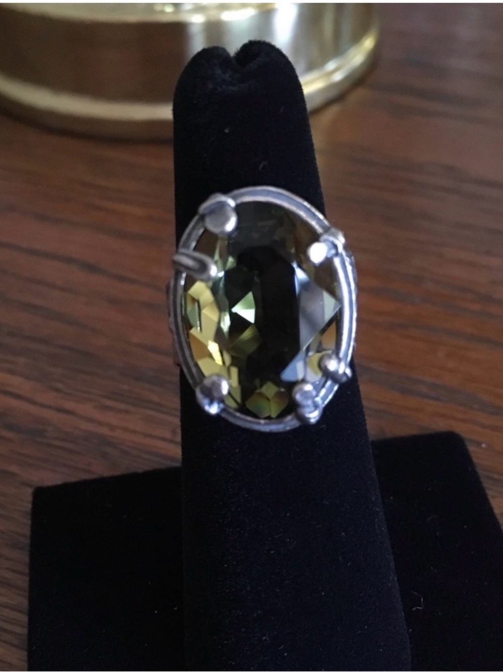 Silpada ring with green stone size 6